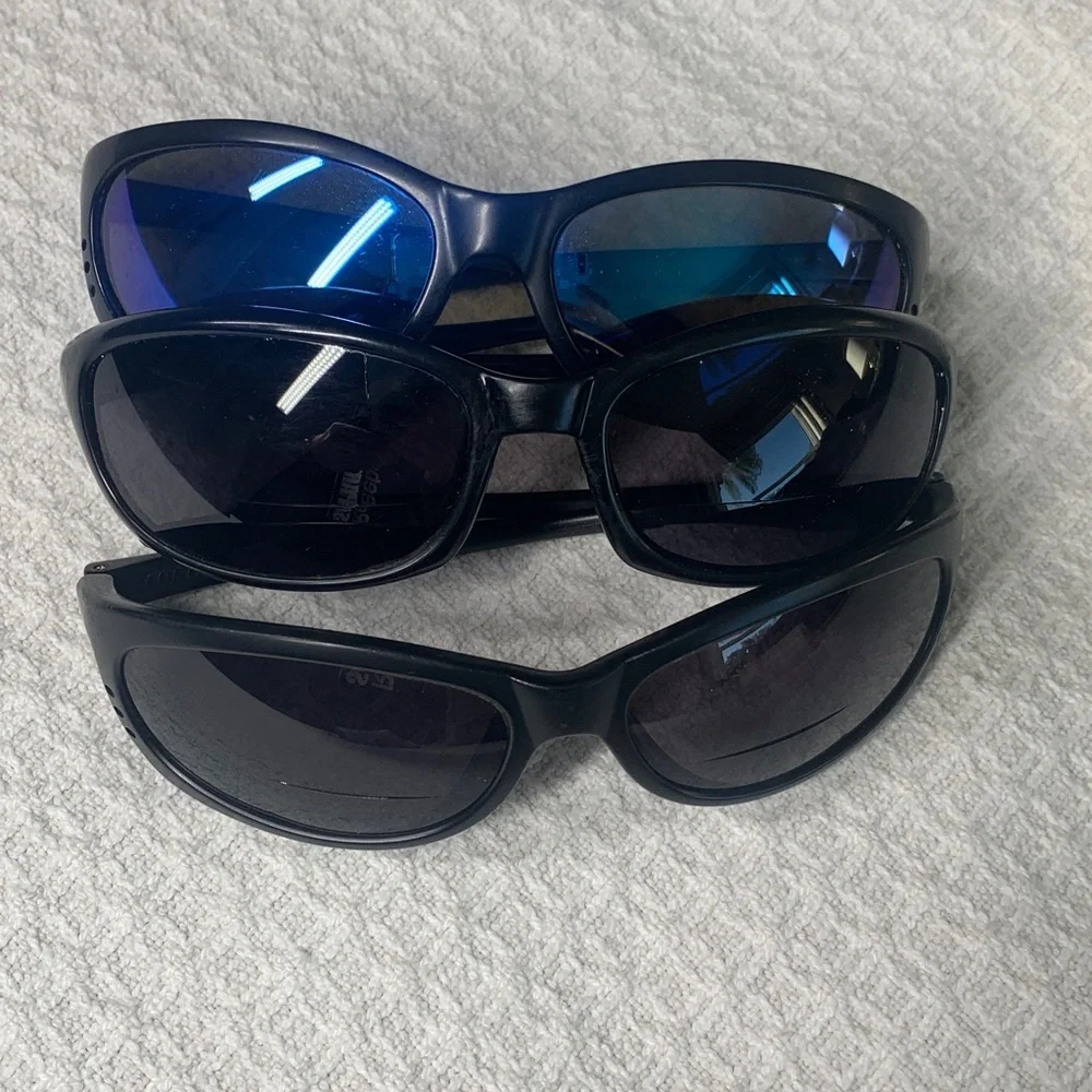 3 pairs Costa Del Mar polarized sunglasses